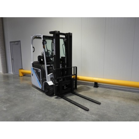 NEUWERTH Logistics SA - Atlet - TX3-15S - Chariot-élévateur électrique NEUWERTH Logistics SA - Atlet - TX3-15S - Chariot-élévateur électrique