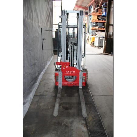 NEUWERTH Logistics SA - Montini - BINGO ZINC 163 - Chariot-élévateur électrique NEUWERTH Logistics SA - Montini - BINGO ZINC 163 - Chariot-élévateur électrique