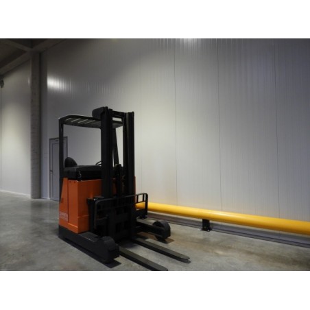 NEUWERTH Logistics SA - Still - fm 17 - Chariot à mât retractable NEUWERTH Logistics SA - Still - fm 17 - Chariot à mât retractable