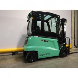 NEUWERTH Logistics SA - Mitsubishi - FB25AN - Chariot-élévateur électrique 2