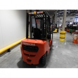 NEUWERTH Logistics SA - Hangcha - CPCD25-XW97F - Chariot-élévateur Diesel 2