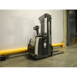 NEUWERTH Logistics SA - Atlet - PSP 160 - Gerbeur électrique 2