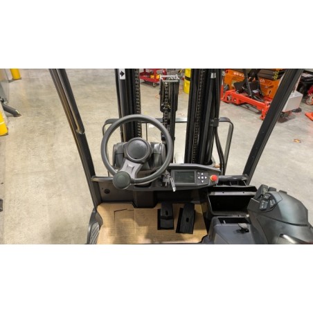 NEUWERTH Logistics SA - Mitsubishi - FB16CN2T - Chariot-élévateur électrique NEUWERTH Logistics SA - Mitsubishi - FB16CN2T - Chariot-élévateur électrique