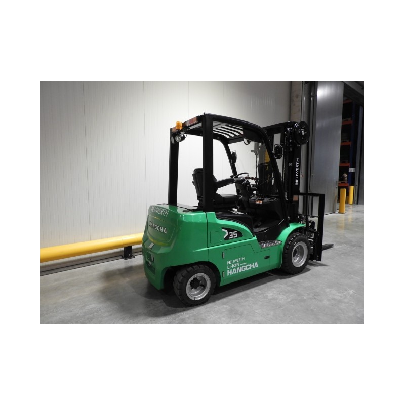 NEUWERTH Logistics SA - Hangcha - CPD35-XD4-SI26 - Chariot-élévateur électrique NEUWERTH Logistics SA - Hangcha - CPD35-XD4-SI26 - Chariot-élévateur électrique