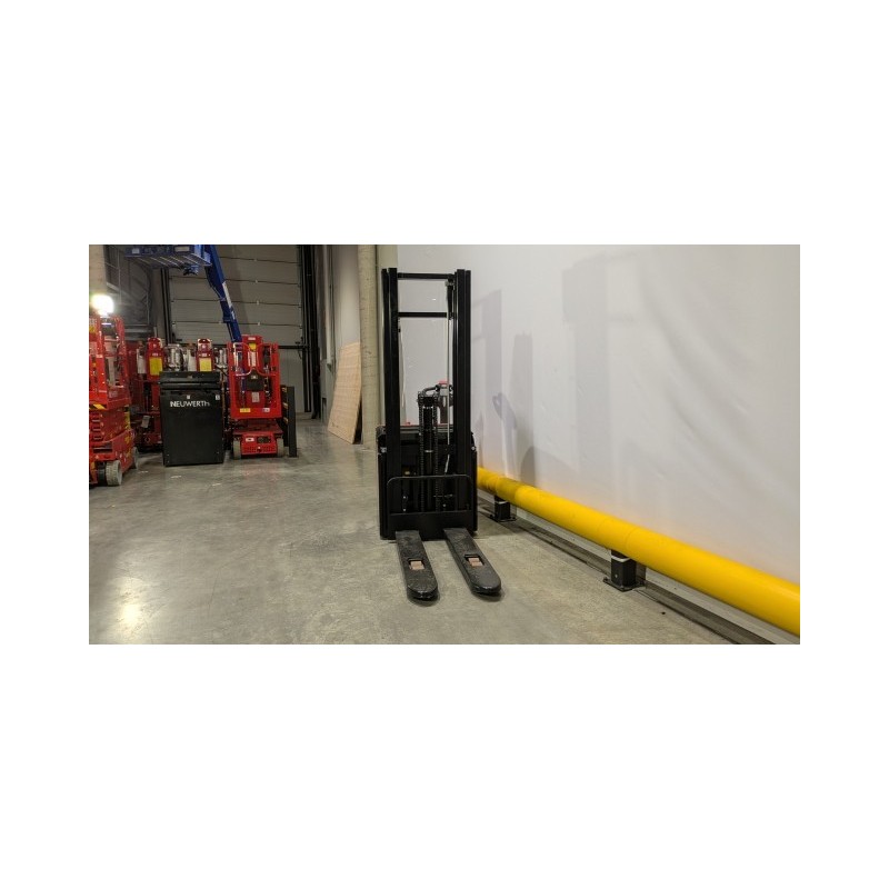 NEUWERTH Logistics SA - Hangcha - CDD12-AC2 - Gerbeur électrique NEUWERTH Logistics SA - Hangcha - CDD12-AC2 - Gerbeur électrique