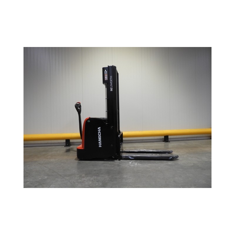 NEUWERTH Logistics SA - Hangcha - CDD16-AC1-L - Gerbeur électrique NEUWERTH Logistics SA - Hangcha - CDD16-AC1-L - Gerbeur électrique