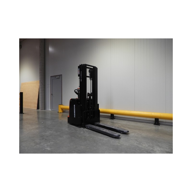 NEUWERTH Logistics SA - Hangcha - CDD16-AC1-L - Gerbeur électrique NEUWERTH Logistics SA - Hangcha - CDD16-AC1-L - Gerbeur électrique