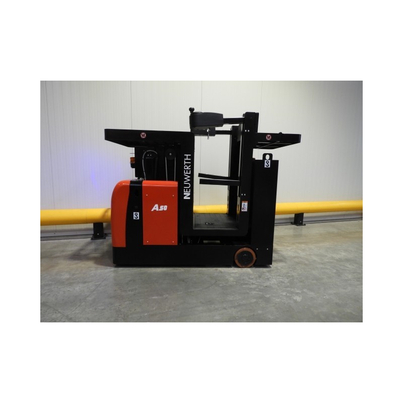 NEUWERTH Logistics SA - Hangcha - CJD05-AC1-MNA - Préparateur de commandes NEUWERTH Logistics SA - Hangcha - CJD05-AC1-MNA - Préparateur de commandes