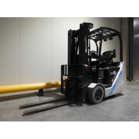 NEUWERTH Logistics SA - Atlet - TX3-15S - Chariot-élévateur électrique NEUWERTH Logistics SA - Atlet - TX3-15S - Chariot-élévateur électrique