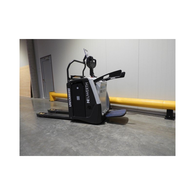 NEUWERTH Logistics SA - Atlet - PLF 250 - Transpalette électrique NEUWERTH Logistics SA - Atlet - PLF 250 - Transpalette électrique