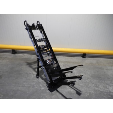 NEUWERTH Logistics SA - Neslift - RLA-EW - Gerbeur électrique NEUWERTH Logistics SA - Neslift - RLA-EW - Gerbeur électrique