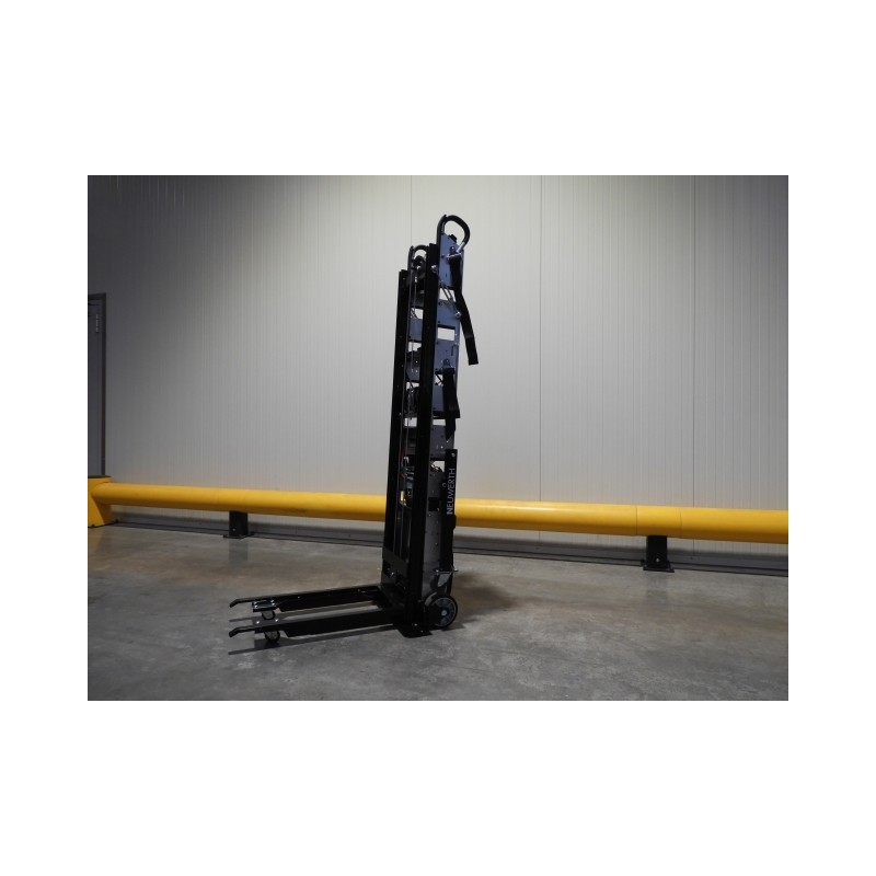 NEUWERTH Logistics SA - Neslift - RLA-EW - Gerbeur électrique NEUWERTH Logistics SA - Neslift - RLA-EW - Gerbeur électrique