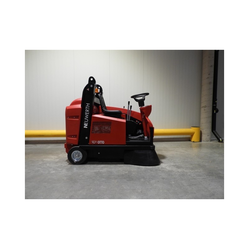 NEUWERTH Logistics SA - Rcm - OTTO E TOP - Balayeuse NEUWERTH Logistics SA - Rcm - OTTO E TOP - Balayeuse