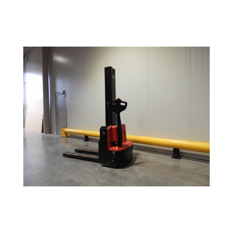 NEUWERTH Logistics SA - Hangcha - CDD12-AMC1 - Gerbeur électrique NEUWERTH Logistics SA - Hangcha - CDD12-AMC1 - Gerbeur électrique