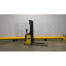 NEUWERTH Logistics SA - Komatsu - MWS10-1R AC - Gerbeur électrique