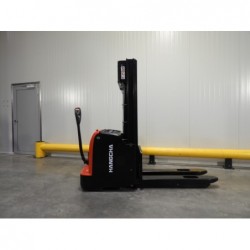 NEUWERTH Logistics SA - Hangcha - CDD12-AC1-L - Gerbeur électrique