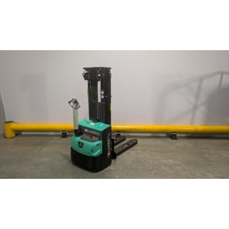 NEUWERTH Logistics SA - Mitsubishi - SBP12N2 - Gerbeur électrique NEUWERTH Logistics SA - Mitsubishi - SBP12N2 - Gerbeur électrique