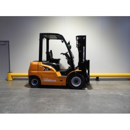 NEUWERTH Logistics SA - Hangcha - CPD25-XY2G-SI24 - Chariot-élévateur électrique NEUWERTH Logistics SA - Hangcha - CPD25-XY2G-SI24 - Chariot-élévateur électrique