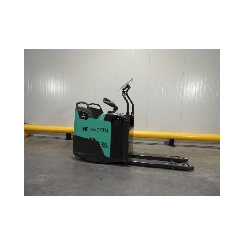 NEUWERTH Logistics SA - Mitsubishi - PBF25N3R - Transpalette électrique NEUWERTH Logistics SA - Mitsubishi - PBF25N3R - Transpalette électrique