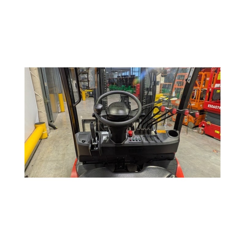 NEUWERTH Logistics SA - Hangcha - CPCD25-X2H7F1 - Chariot-élévateur Diesel NEUWERTH Logistics SA - Hangcha - CPCD25-X2H7F1 - Chariot-élévateur Diesel