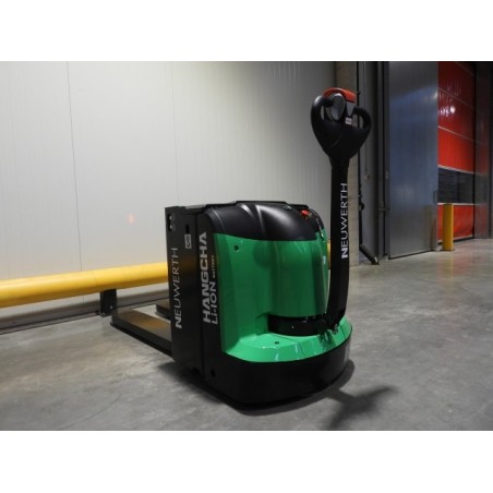 NEUWERTH Logistics SA - Hangcha - CBD20-AC1-LI - Transpalette électrique NEUWERTH Logistics SA - Hangcha - CBD20-AC1-LI - Transpalette électrique