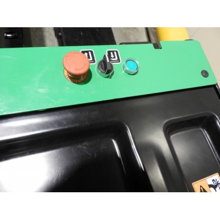 NEUWERTH Logistics SA - Hangcha - CBD20-AC1-LI - Transpalette électrique NEUWERTH Logistics SA - Hangcha - CBD20-AC1-LI - Transpalette électrique