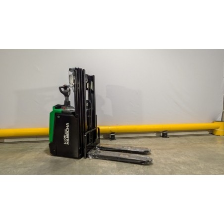 NEUWERTH Logistics SA - Hangcha - CDD12-XT1S-SI - Gerbeur électrique NEUWERTH Logistics SA - Hangcha - CDD12-XT1S-SI - Gerbeur électrique