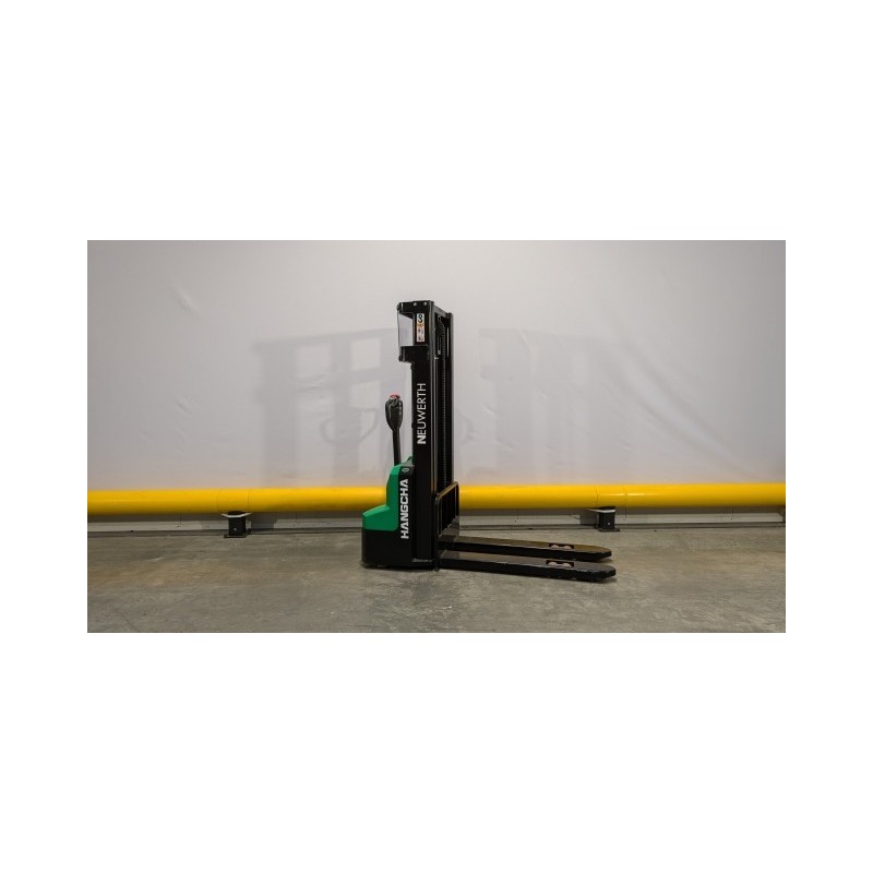 NEUWERTH Logistics SA - Hangcha - CDD12-A2MC2-ISZ - Gerbeur électrique NEUWERTH Logistics SA - Hangcha - CDD12-A2MC2-ISZ - Gerbeur électrique