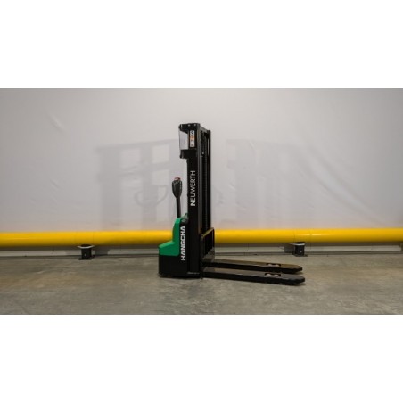 NEUWERTH Logistics SA - Hangcha - CDD12-A2MC2-ISZ - Gerbeur électrique NEUWERTH Logistics SA - Hangcha - CDD12-A2MC2-ISZ - Gerbeur électrique