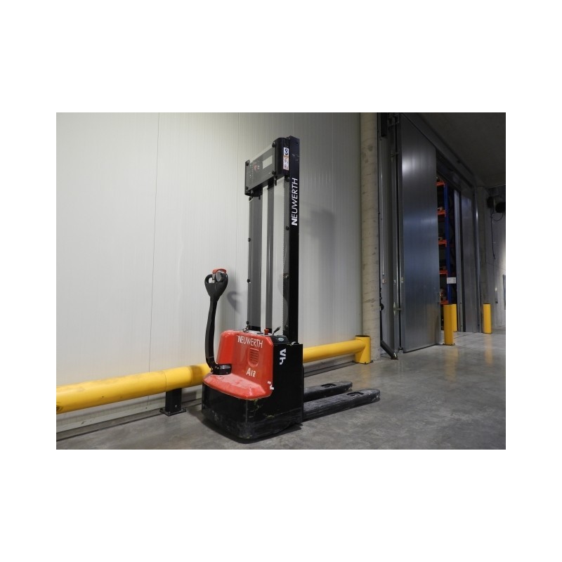 NEUWERTH Logistics SA - Hangcha - CDD12-AMC1-L - Gerbeur électrique NEUWERTH Logistics SA - Hangcha - CDD12-AMC1-L - Gerbeur électrique