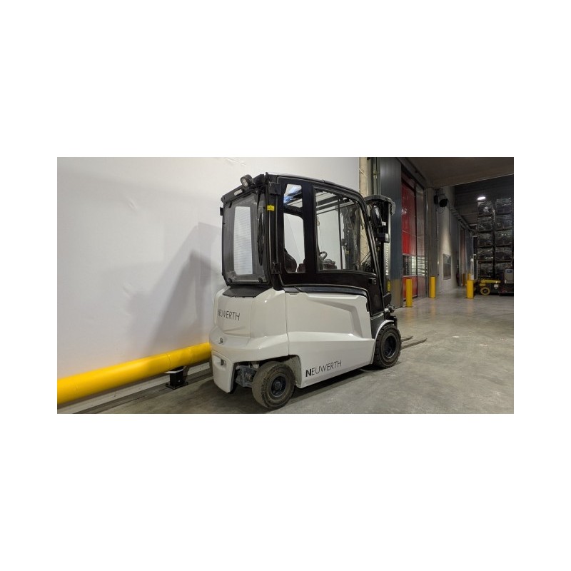 NEUWERTH Logistics SA - Atlet - MX 35L - Chariot-élévateur électrique NEUWERTH Logistics SA - Atlet - MX 35L - Chariot-élévateur électrique