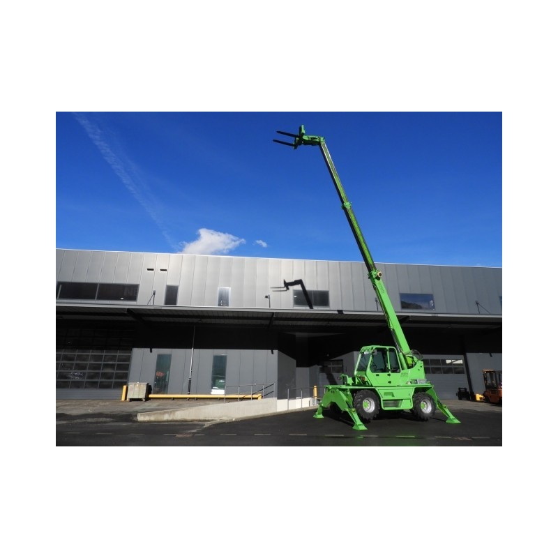 NEUWERTH Logistics SA - Merlo - ROTO 30.13 EV - Chariot-élévateur télescopique NEUWERTH Logistics SA - Merlo - ROTO 30.13 EV - Chariot-élévateur télescopique