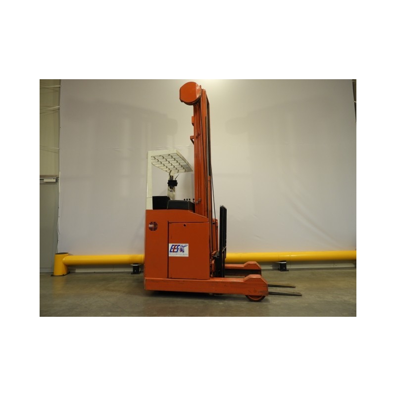 NEUWERTH Logistics SA - Bt - rt 2000/2 - Chariot à mât retractable NEUWERTH Logistics SA - Bt - rt 2000/2 - Chariot à mât retractable