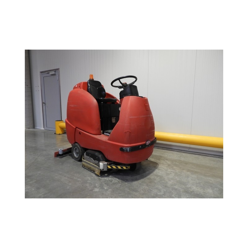 NEUWERTH Logistics SA - Rcm - JUMBO 962 - Autolaveuse NEUWERTH Logistics SA - Rcm - JUMBO 962 - Autolaveuse