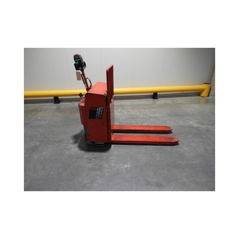 NEUWERTH Logistics SA - Neslift - Tp 1600 t - Transpalette électrique