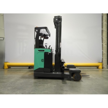 NEUWERTH Logistics SA - Mitsubishi - RBM25N3 - Chariot-élévateur multidirectionnel NEUWERTH Logistics SA - Mitsubishi - RBM25N3 - Chariot-élévateur multidirectionnel