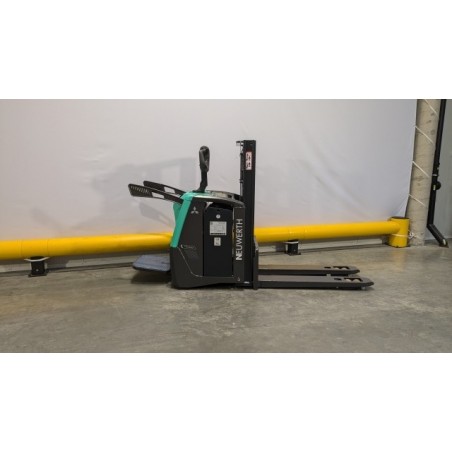 NEUWERTH Logistics SA - Mitsubishi - PBV20N3D - Gerbeur électrique NEUWERTH Logistics SA - Mitsubishi - PBV20N3D - Gerbeur électrique