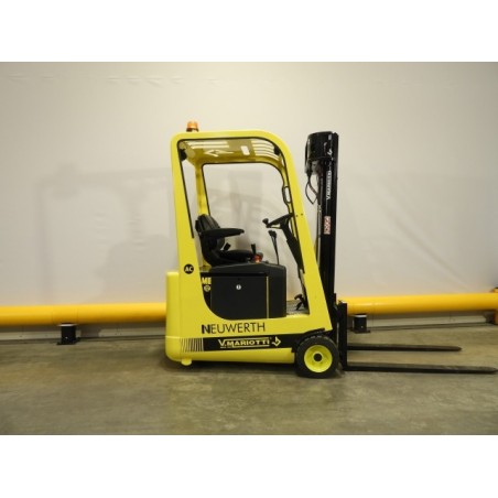 NEUWERTH Logistics SA - Mariotti - ME 12 - Chariot-élévateur électrique NEUWERTH Logistics SA - Mariotti - ME 12 - Chariot-élévateur électrique