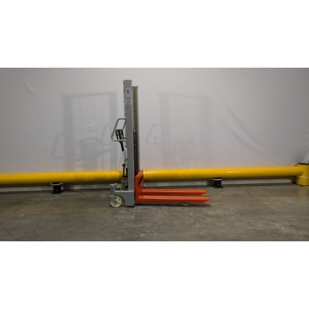 NEUWERTH Logistics SA - Neslift - SM 1000 - Gerbeur manuel