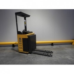 NEUWERTH Logistics SA - Atlet - ALL 200 - Transpalette électrique 2