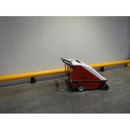 NEUWERTH Logistics SA - Rcm - R 700 E - Balayeuse NEUWERTH Logistics SA - Rcm - R 700 E - Balayeuse