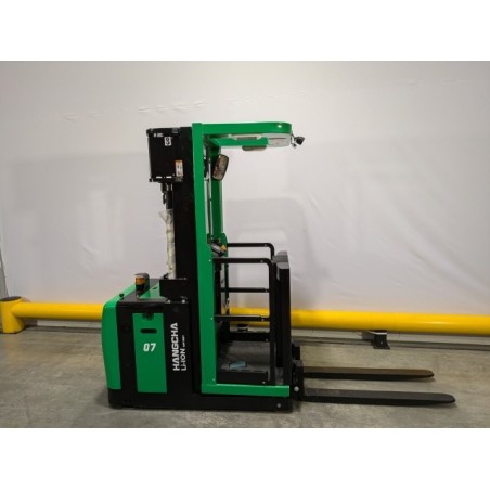 NEUWERTH Logistics SA - Hangcha - CJD07-AC1-MI - Préparateur de commandes