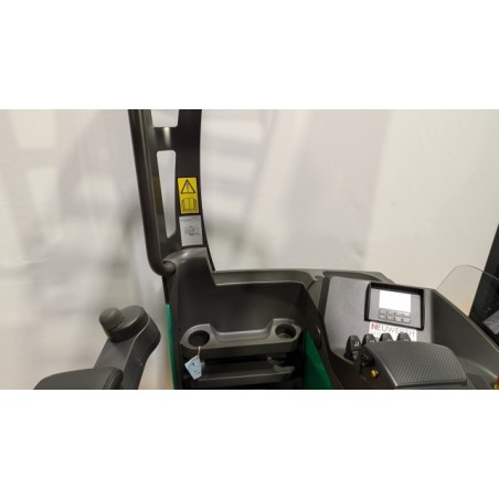 NEUWERTH Logistics SA - Mitsubishi - RB14N3L - Chariot à mât retractable