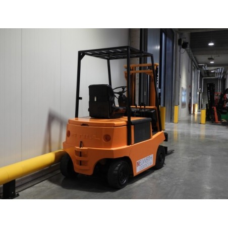 NEUWERTH Logistics SA - Still - efg 1.6 - Chariot-élévateur électrique NEUWERTH Logistics SA - Still - efg 1.6 - Chariot-élévateur électrique