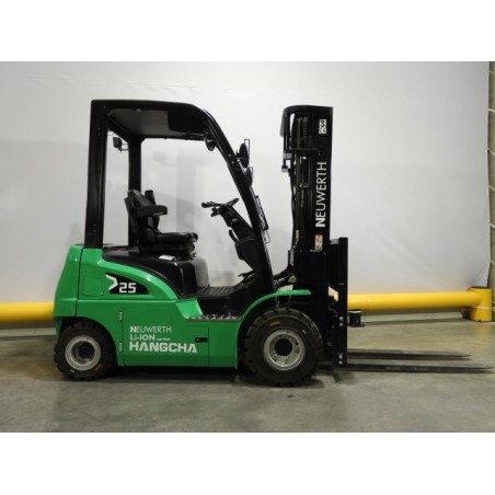NEUWERTH Logistics SA - Hangcha - CPD25-XD4-SI21 - Chariot-élévateur électrique