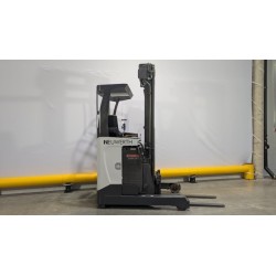 NEUWERTH Logistics SA - Nissan - ULS 140 - Chariot à mât retractable 2