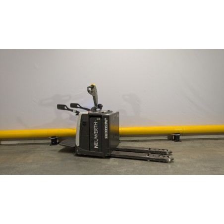 NEUWERTH Logistics SA - Atlet - PMR 200 - Transpalette électrique