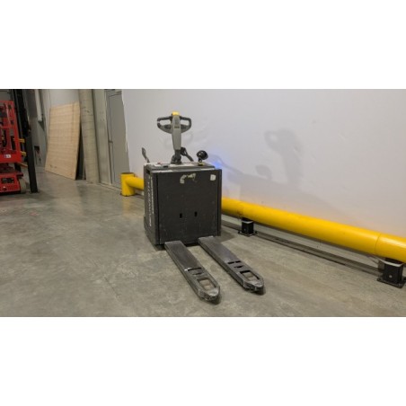 NEUWERTH Logistics SA - Atlet - PMR 200 - Transpalette électrique