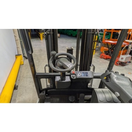 NEUWERTH Logistics SA - Atlet - TX3-18 - Chariot-élévateur électrique