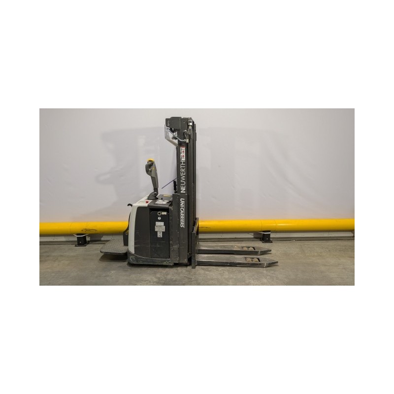 NEUWERTH Logistics SA - Atlet - PSP 160 - Gerbeur électrique